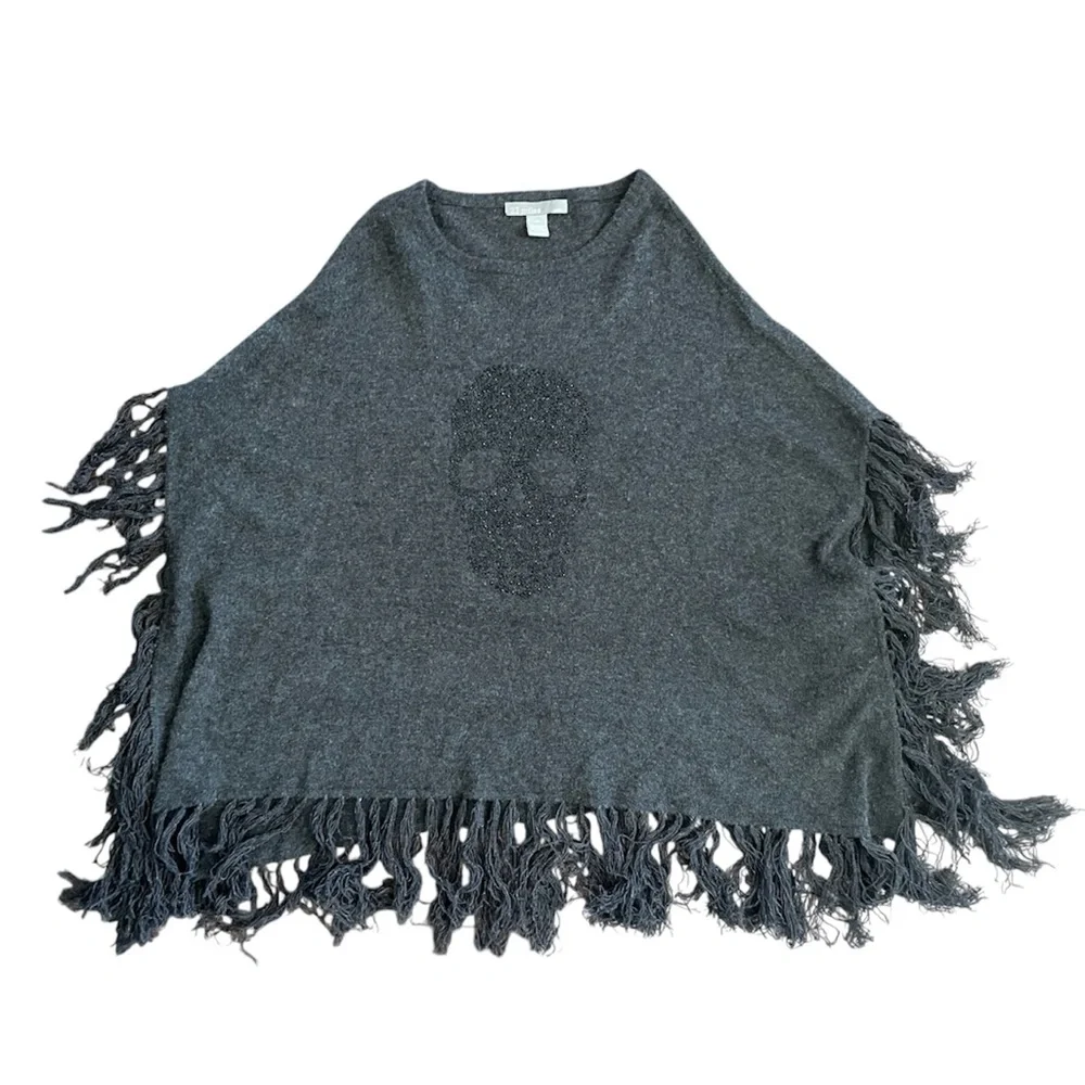 27 MILES MALIBU 100% Cashmere Gunmetal Crystal Skull Fringe Poncho Charcoal Gray